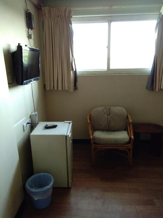 Halpin Hotell Yangon Exteriör bild